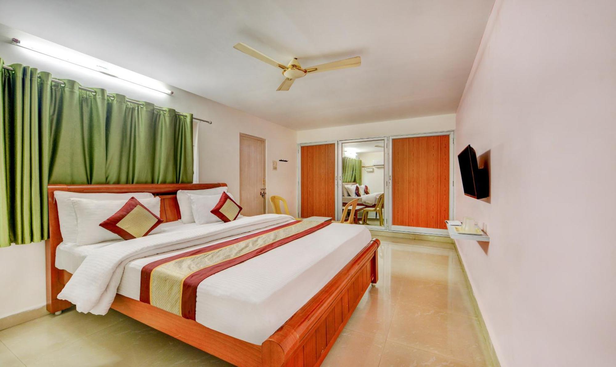 Hotel Salbala Inn - Near Airport Chennai Exterior photo